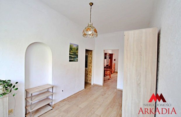 2 pokoje, Centrum 40 m2, 1 piętro 