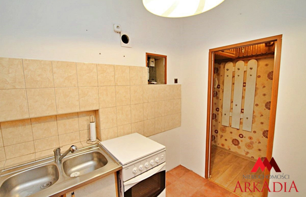 2 pokoje, Centrum 40 m2, 1 piętro 