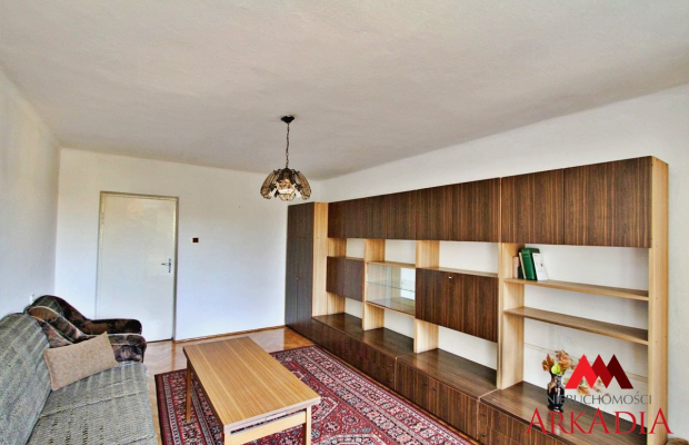 Na sprzedaż 2 pokoje ,53 m2, balkon loggia,Centrum