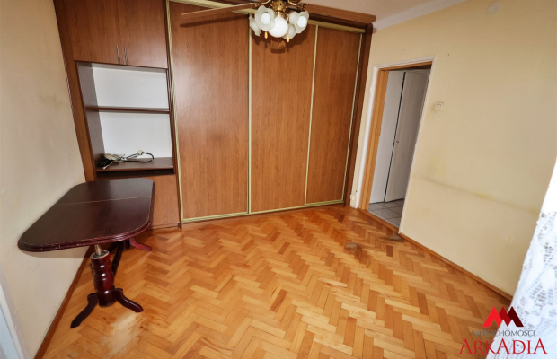 Arkadia Nieruchomości z dumą prezentuje przytulne, dwupokojowe mieszkanie w centralnej części Włocławka - idealną propozycję dl