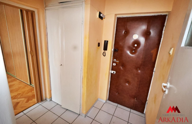 Arkadia Nieruchomości z dumą prezentuje przytulne, dwupokojowe mieszkanie w centralnej części Włocławka - idealną propozycję dl