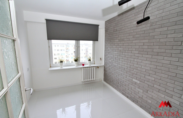 Do wynajęcia przytulne 2-pokojowe mieszkanie o powierzchni 38 m² , położone na  4. piętrze  w bloku na  osiedlu Kazimierza Wiel