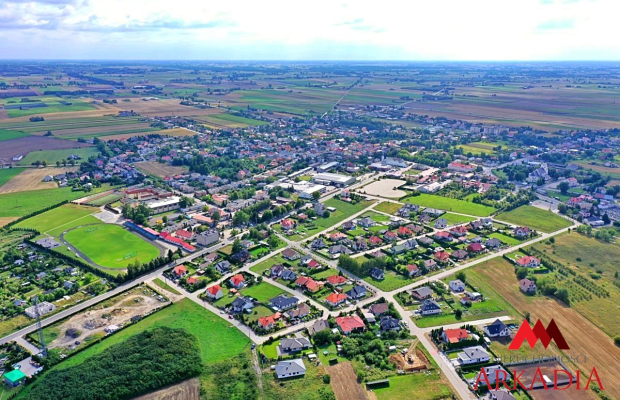 Arakcyjna działka w Kowalu 1000 m2