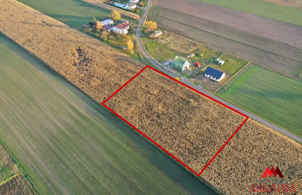 Arkadia Nieruchomości prezentuje wyjątkową działkę w Lubaniu - idealną inwestycję pod zabudowę mieszkaniową! 
 
 
LINK DO PREZE