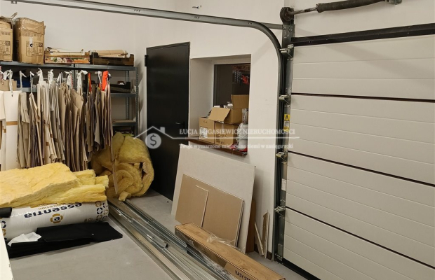 Lokal biurowy do wynajęcia - 130 m² | 40 zł/m² | 5 200 zł miesięcznie  
 Bielsko-Biała - Kamienica | funkcjonalna przestrzeń z 