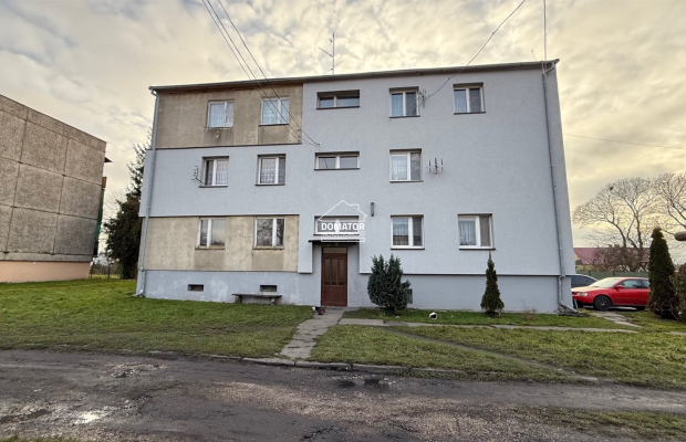 M-3 z ogródkiem 550 m2 i garażem - Słupy