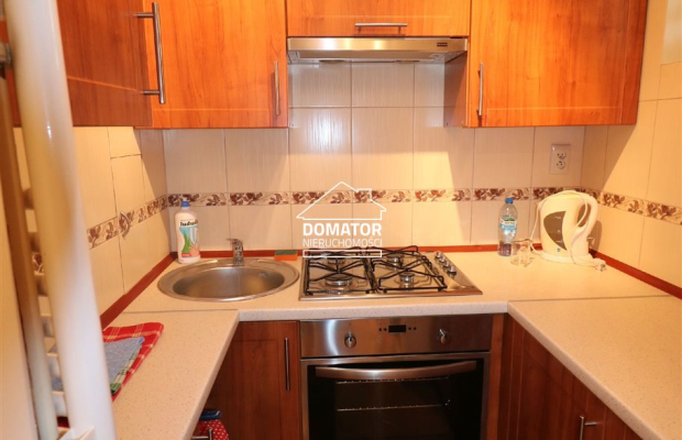 KAWALERKA 31m2 z balkonem i parkingem BŁONIE