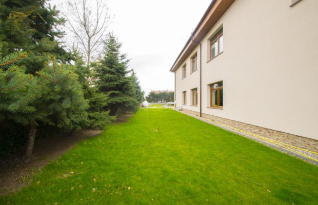 Dom mieszkalno - usługowy