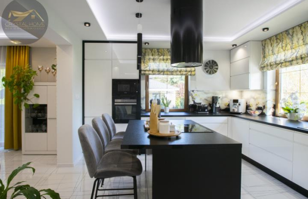 Dom z ogrodem i garażem 173m2