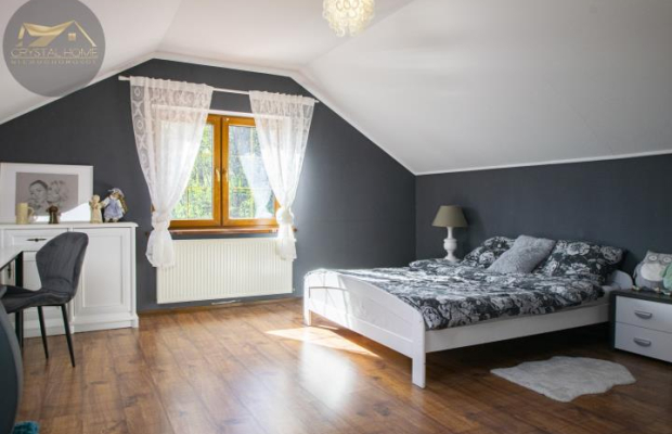 Dom z ogrodem i garażem 173m2