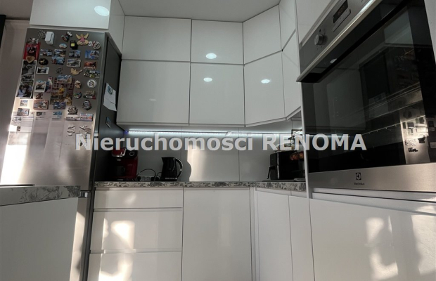 M-4 ul. Turystyczna, Jastrzębie Zdrój