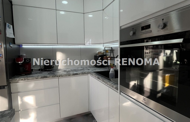 M-4 ul. Turystyczna, Jastrzębie Zdrój