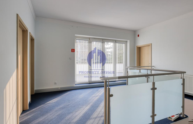 Saska Kępa: willa biurowa 476m2