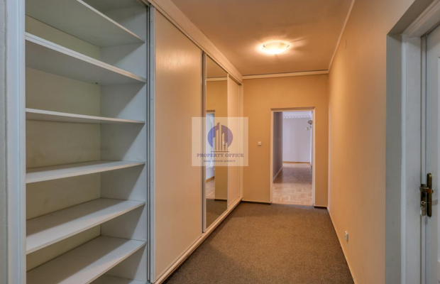 Saska Kępa: willa biurowa 687 m2