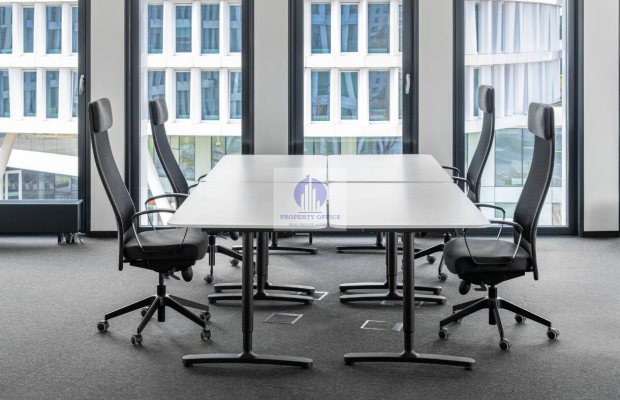 Włochy: lokal biurowy na wynajem