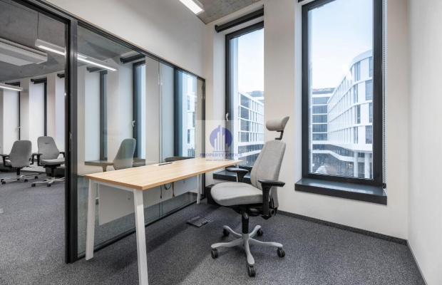 Włochy:lokal biurowy na wynajem