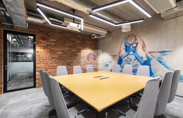 Włochy: lokal biurowy na wynajem