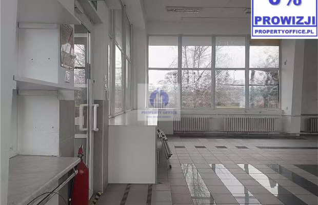 Włochy: lokal usługowo-biurowy na wynajem