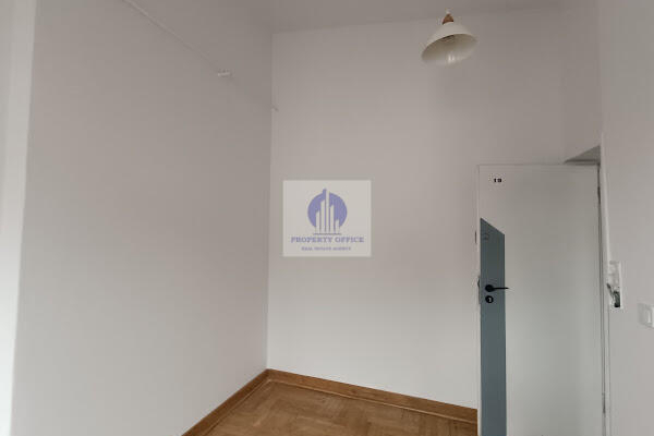 Włochy: lokal biurowy na wynajem