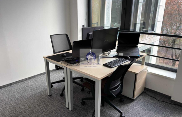 Śródmieście: biuro serwisowane na wynajem