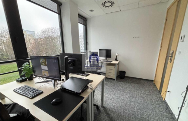 Śródmieście: biuro serwisowane na wynajem