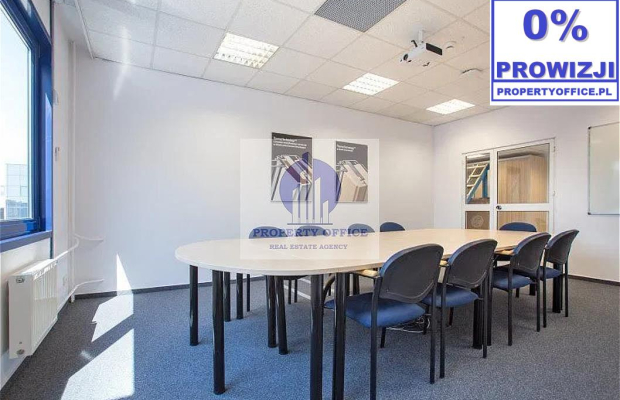 Włochy: lokal biurowy na wynajem