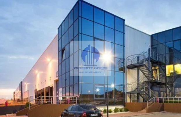 Włochy:lokal biurowy na wynajem