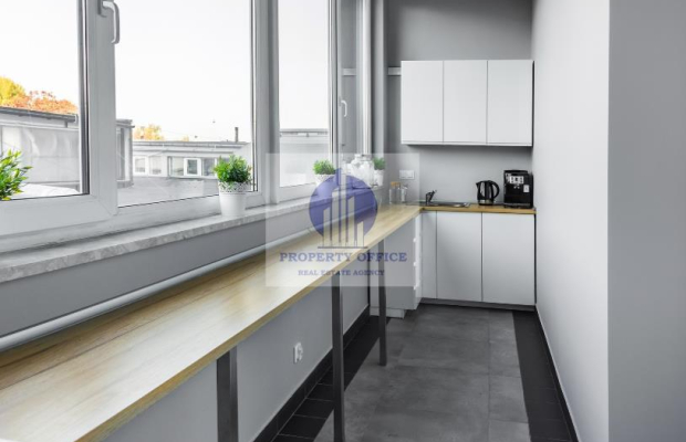 Włochy: biuro serwisowane na wynajem