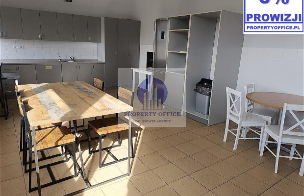 Włochy: lokal biurowy na wynajem