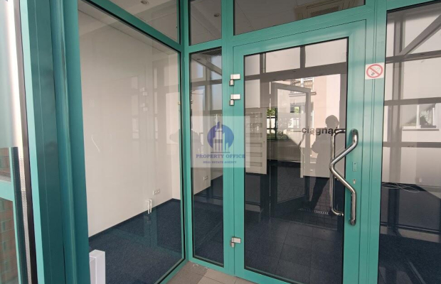 Mokotów: lokal handlowo-usługowy na wynajem