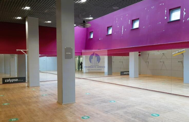 Śródmieście: lokal usługowo-biurowy na wynajem