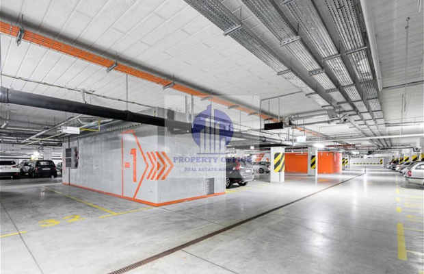 Włochy: lokal biurowy na wynajem