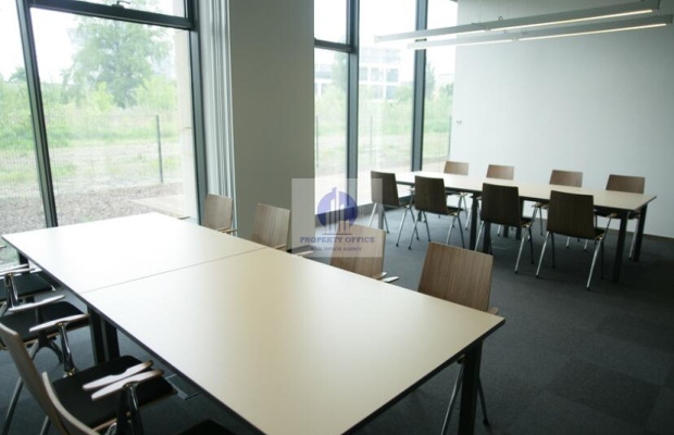 Mokotów: lokal usługowo-biurowy na wynajem