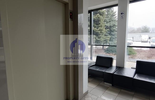 Targówek: lokal biurowy na wynajem