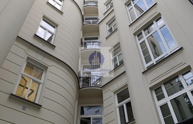 Śródmieście: lokal biurowy na wynajem