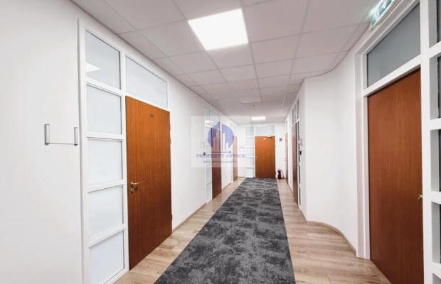 Śródmieście: lokal biurowy na wynajem