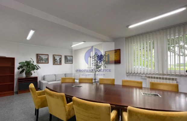 Targówek: magazyn/usługi 335 m2