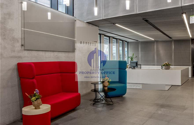 Włochy: lokal biurowy na wynajem