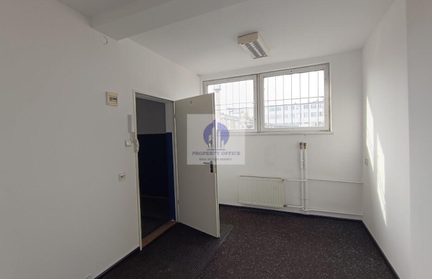 Targówek: lokal biurowy na wynajem