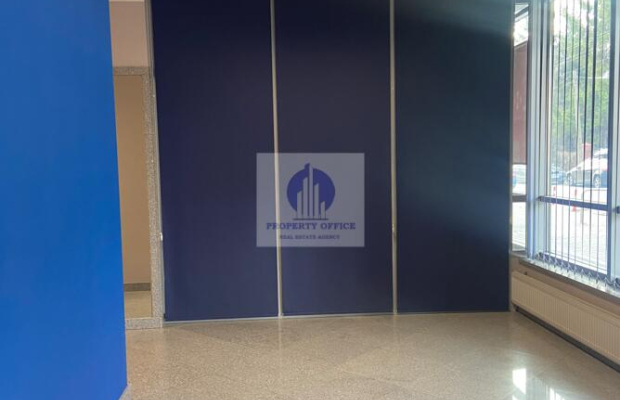 Włochy: lokal usługowo-handlowy do wynajęcia