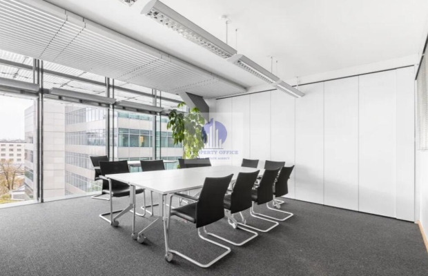 Śródmieście: biuro serwisowane dla 6 osób na wynajem