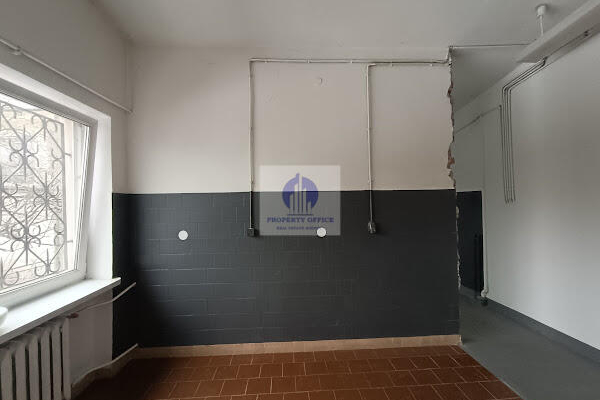 Włochy: lokal biurowo-usługowy na wynajem