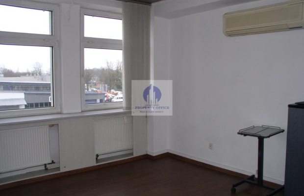 Targówek: lokal biurowy na wynajem