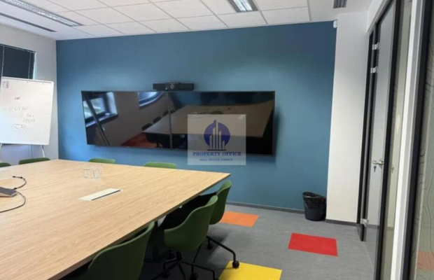 Włochy: lokal biurowy 640 m2 do podnajmu