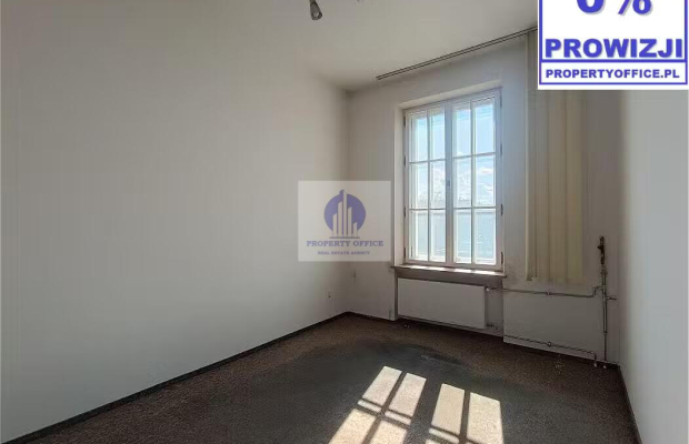 Praga Północ: lokal biurowy 17,66 m2 na wynajem