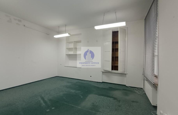 Praga Północ: lokal biurowy 32,33 m2 na wynajem