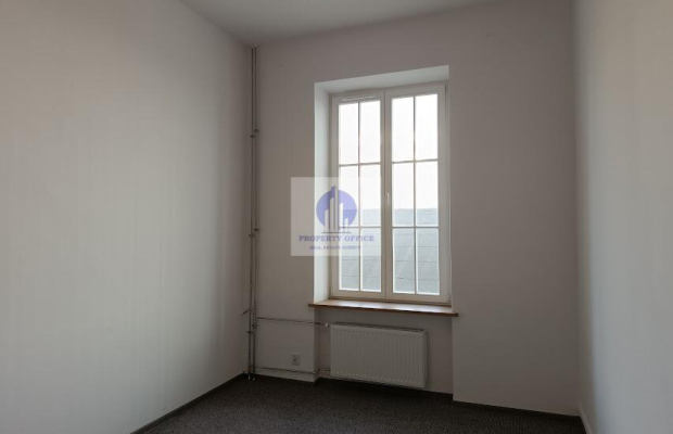 Praga Północ: lokal biurowy 53,58 m2 na wynajem