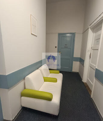 Śródmieście: lokal biurowy 19,47 m2 na wynajem