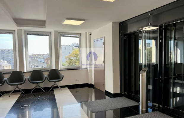 Śródmieście: lokal biurowy 27,01m2 na wynajem