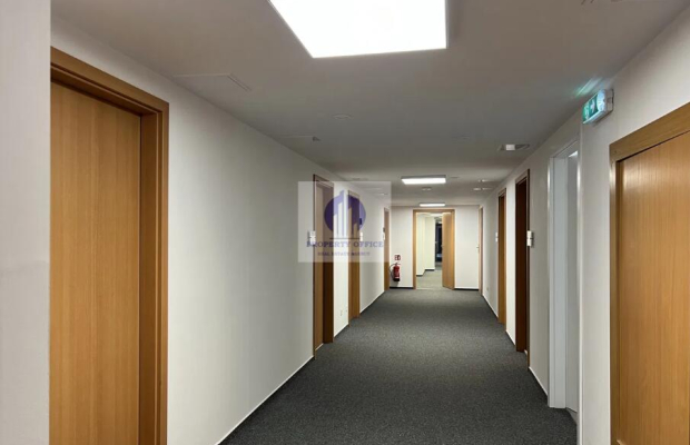 Śródmieście: lokal biurowy 27,01m2 na wynajem